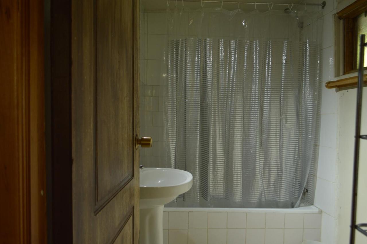 Hostal Y Cabanas Vientos Del Sur Puerto Ingeniero Ibanez Exteriér fotografie